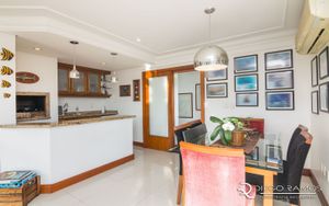 Image 10 - 194268