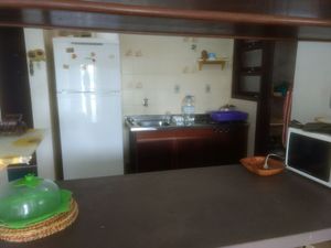 Image 6 - 194296