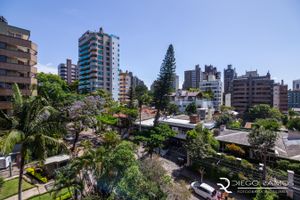 Image 10 - 194365