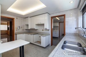 Image 26 - 194365