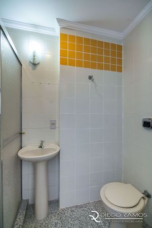 Image 30 - 194365