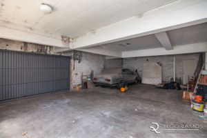 Image 24 - 194728