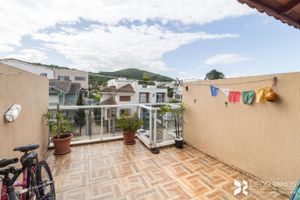 Image 14 - 194858