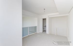 Image 7 - 194940