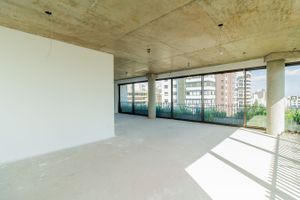 Image 7 - 194948