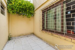 Image 4 - 194953