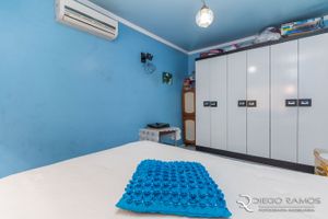 Image 11 - 194953
