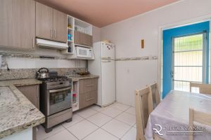 Image 14 - 194953