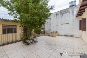 Image 16 - 194953