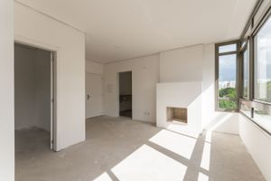 Image 14 - 194961