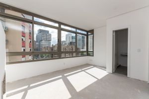 Image 16 - 194961