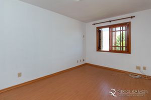 Image 4 - 195003
