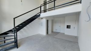 Image 9 - 195064