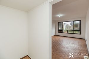 Image 4 - 195069