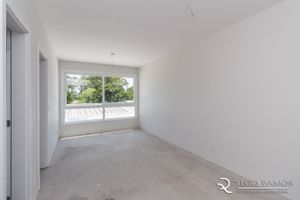 Image 1 - 195119