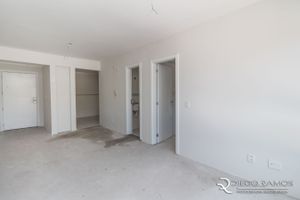 Image 2 - 195119