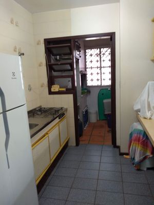 Image 9 - 195476