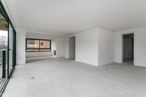 Image 3 - 195519