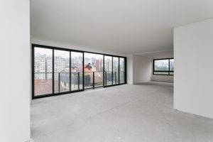 Image 0 - 195519