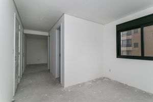 Image 19 - 195519