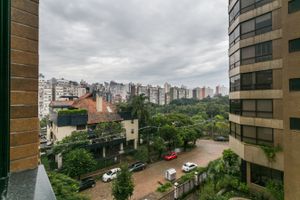 Image 28 - 195519