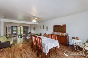 Image 5 - 195647