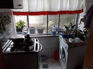 Image 8 - 195662