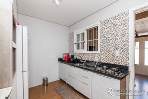 Image 13 - 196006
