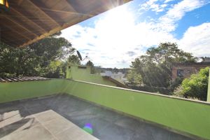 Image 33 - 196009
