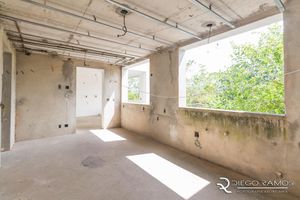 Image 15 - 196020
