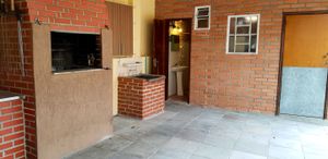 Image 32 - 196025
