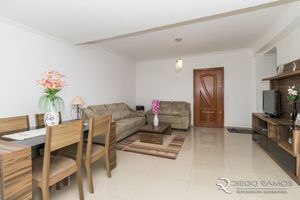 Image 0 - 196152