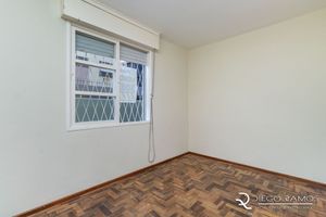 Image 3 - 196229