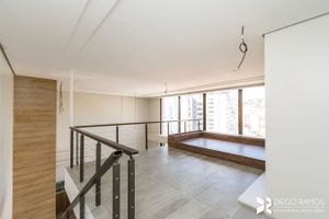 Image 32 - 196253