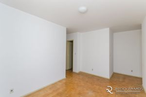 Image 1 - 196319