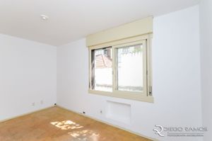 Image 4 - 196319