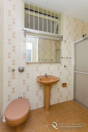 Image 7 - 196319