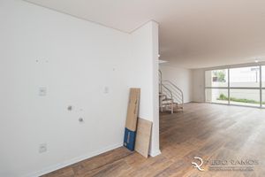 Image 15 - 196354