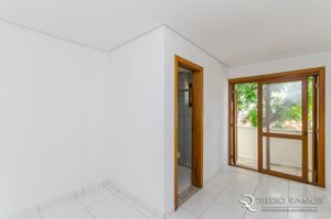 Image 7 - 196396