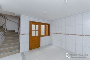 Image 18 - 196396