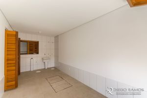 Image 24 - 196396