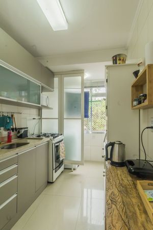Image 12 - 196398