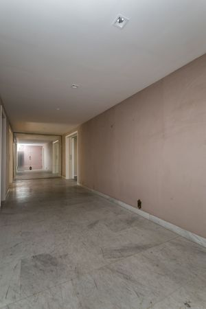 Image 9 - 196610