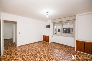 Image 1 - 196635