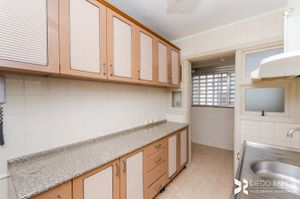 Image 12 - 196776