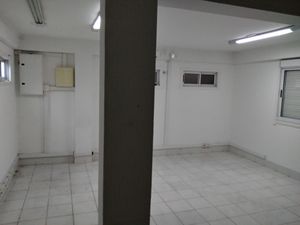 Image 22 - 196953