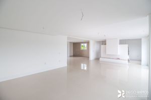 Image 2 - 196994
