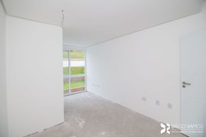 Image 22 - 196994