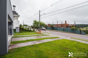 Image 60 - 196994