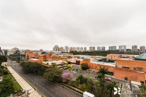 Image 9 - 197027